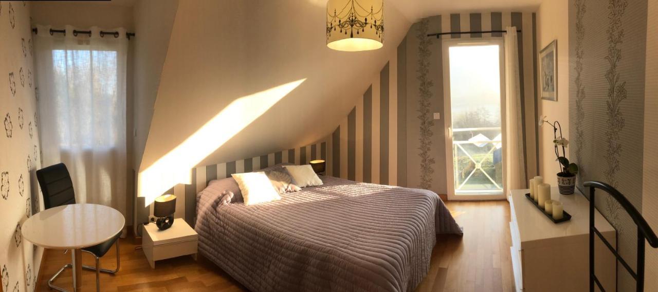 Bed and Breakfast Le Jardin de Venus à La Rivière-Saint-Sauveur Extérieur photo
